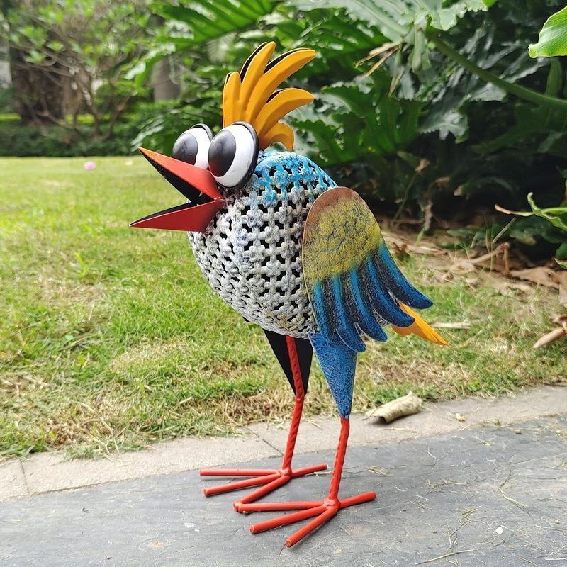 Garden Ornament Outdoor Modern Figurines Creative Metal Bird Sculptures Miniature Aesthetic Elegant Accessories Home Decorations