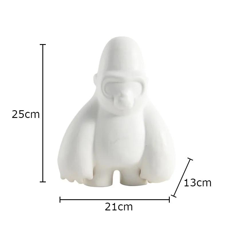 

Creative Orangutan Ceramic Statue Ornaments Desk Decoration Abstract Animal Sculpture Modern Crafts Room Aesthetics Decor