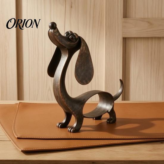Dog Lover Gift Idea Vintage Iron Dachshund Figurine, Cute Puppy Sculpture, Artistic Rustic Balcony Metal Craft Statue for Outdoor Garden Indoor Table