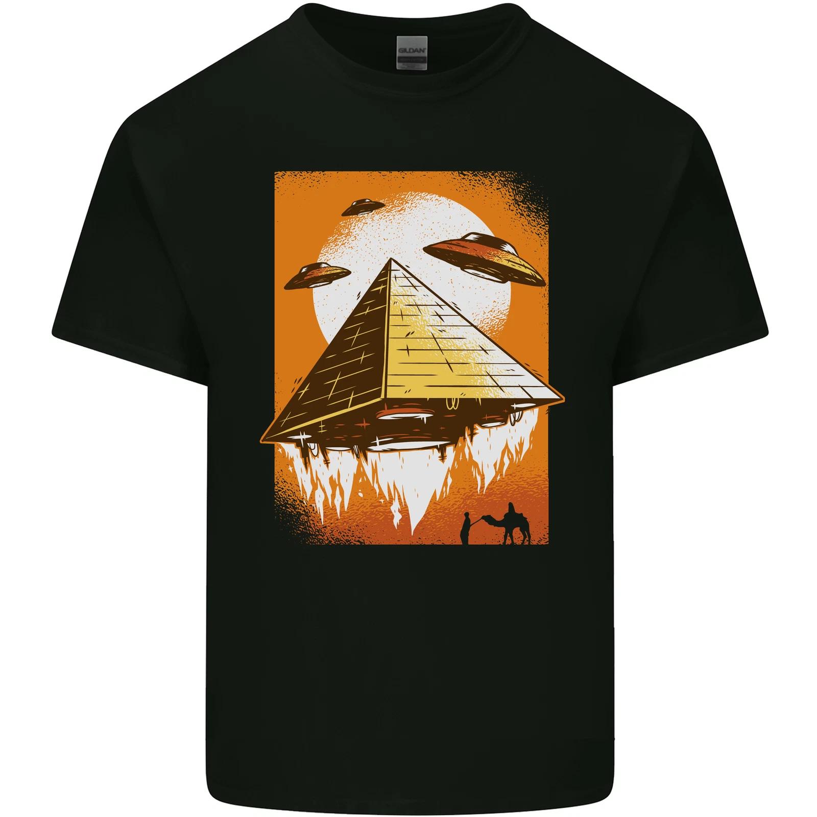 UFO Pyramid Alien Flying Saucer Kids T-Shirt Childrens M