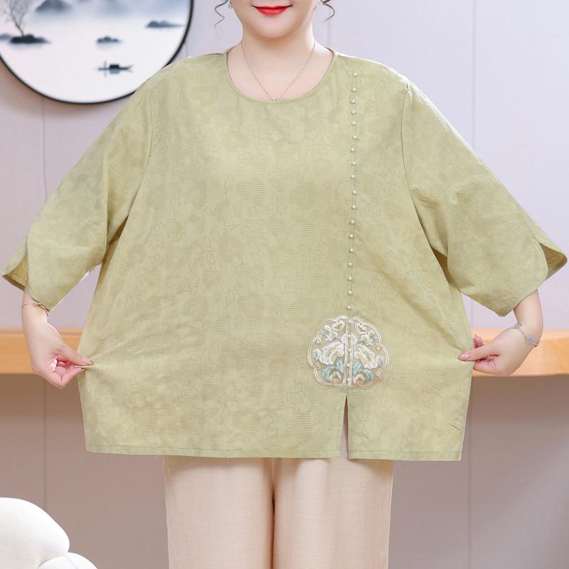 Women's Plus Size Chinese Embroidery Top – 3/4 Sleeve Round Neck Textured Blouse (Sizes 3XL-8XL) for Middle-Aged Ladies