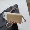 Spring high-end texture small bag trendy women's bag popular shoulder messenger bag fashionable portable small square bag