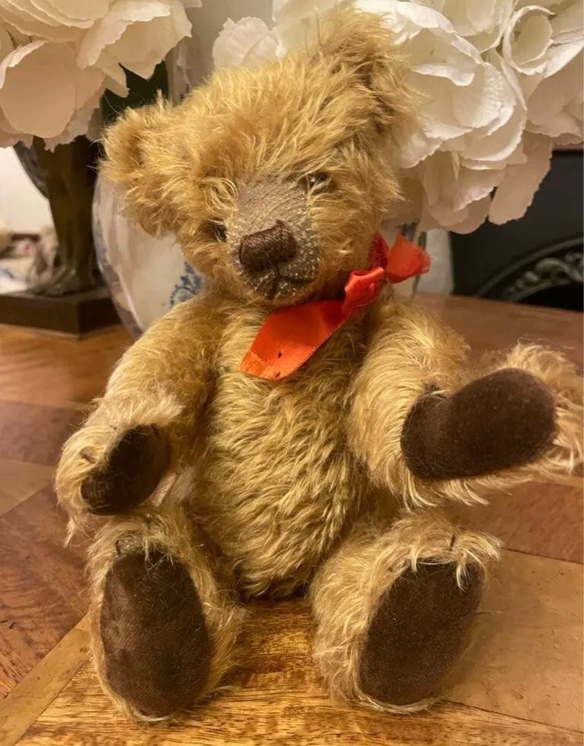 

[USED] Rare Handmade Mohair Teddy Bear by Sue Lawson, Born Again Bears