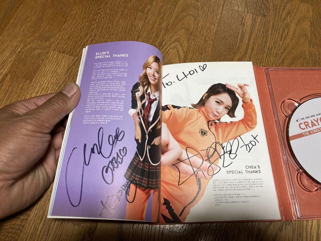 [USED] Crayon Pop CD Photo Book Set