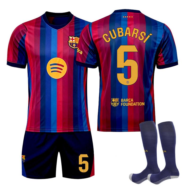26–27 No. Set completo kit da calcio casalingo 5 Cubarsi Barcelona