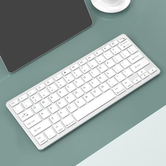 Stoßfeste PC-Tastatur. Ergonomisches, sensibles Tippen