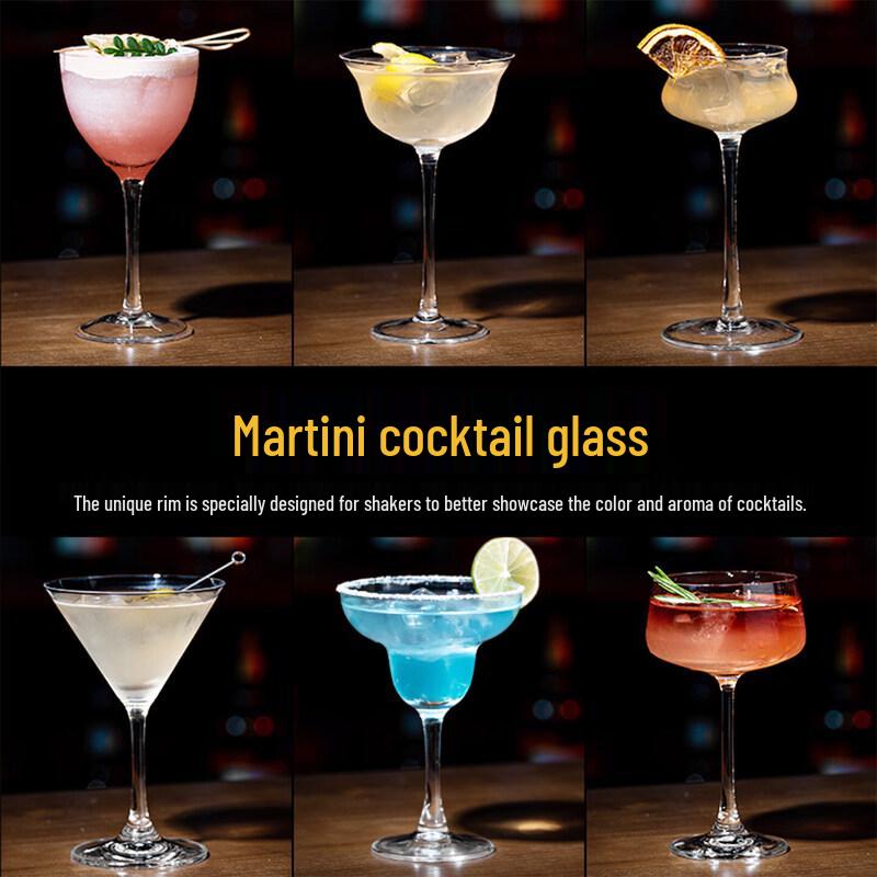 Klassisches gerades Cocktailglas