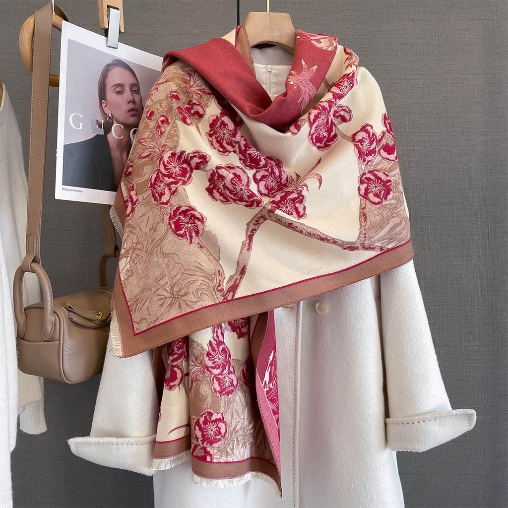New retro flower jacquard imitation cashmere scarf for women's high-end versatile, fashionable and durable, going out to decorate the scarf