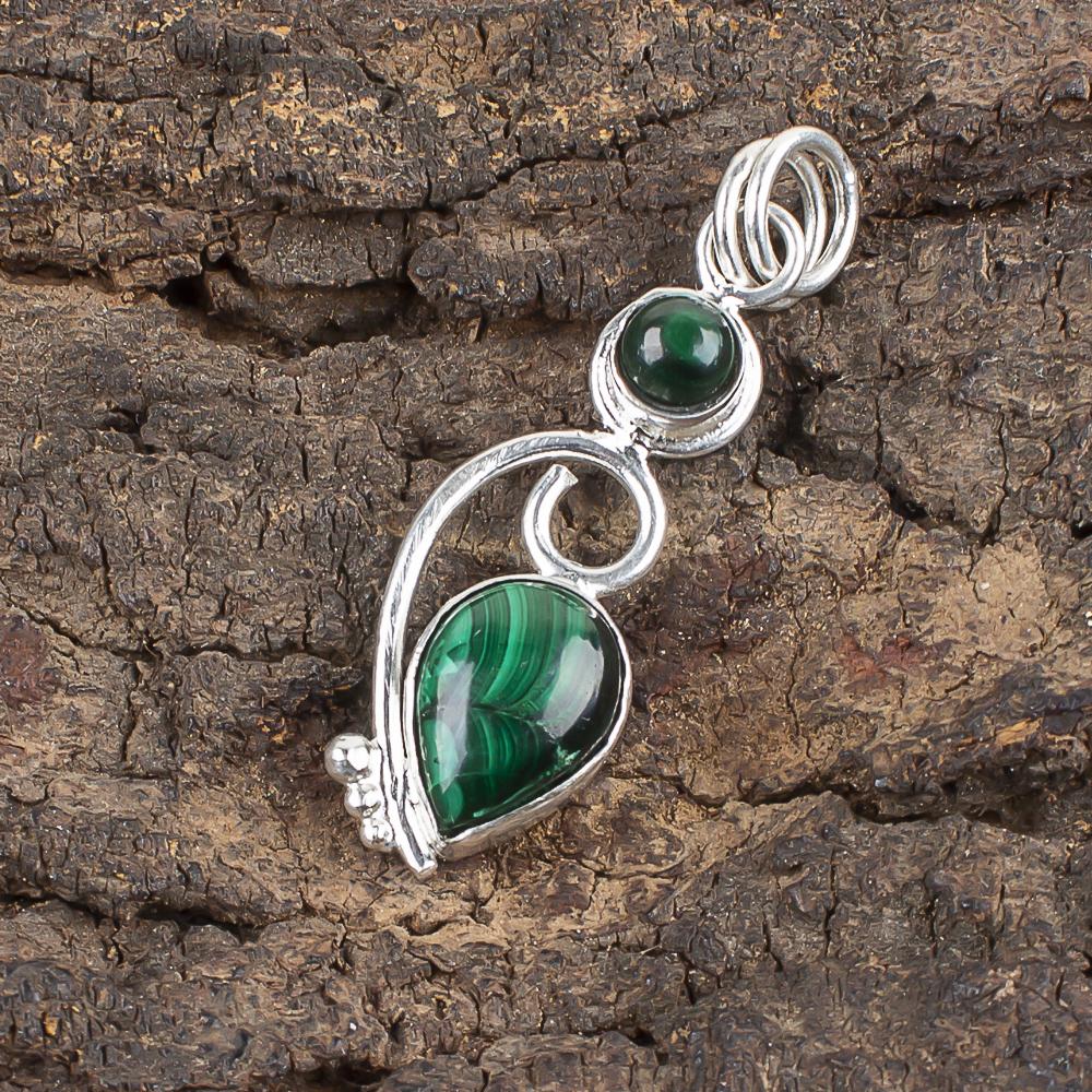 Malachite Pendant, 925 Sterling Silver Pendant Jewelry. Gift For Women Handmade Pendant Gemstone Jewelry
