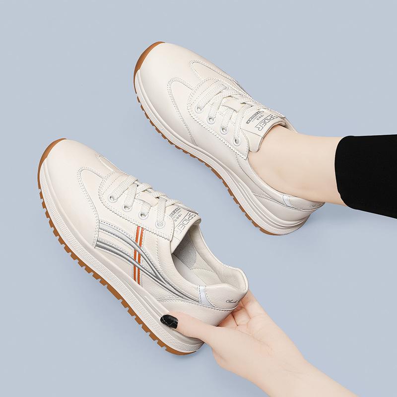 

Sneakers Women s soft-soled travel shoes New year s spring and autumn versatile little white shoes Lightweight casual running shoes 35