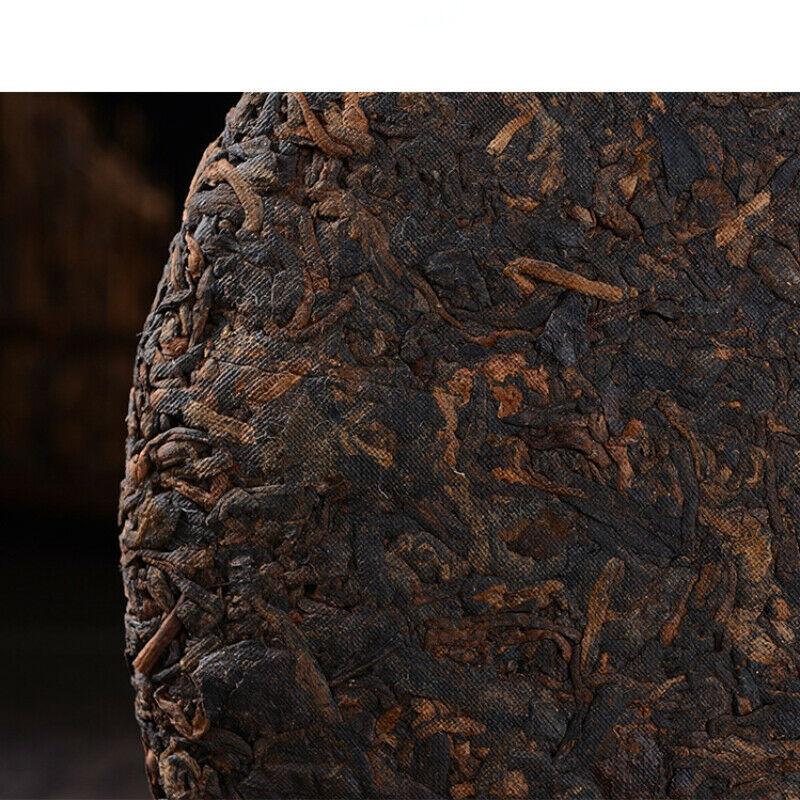 Torta di tè cotto Pu-Erh da 357 g Tè nero biologico premium Yunnan Old Tree Pu'er
