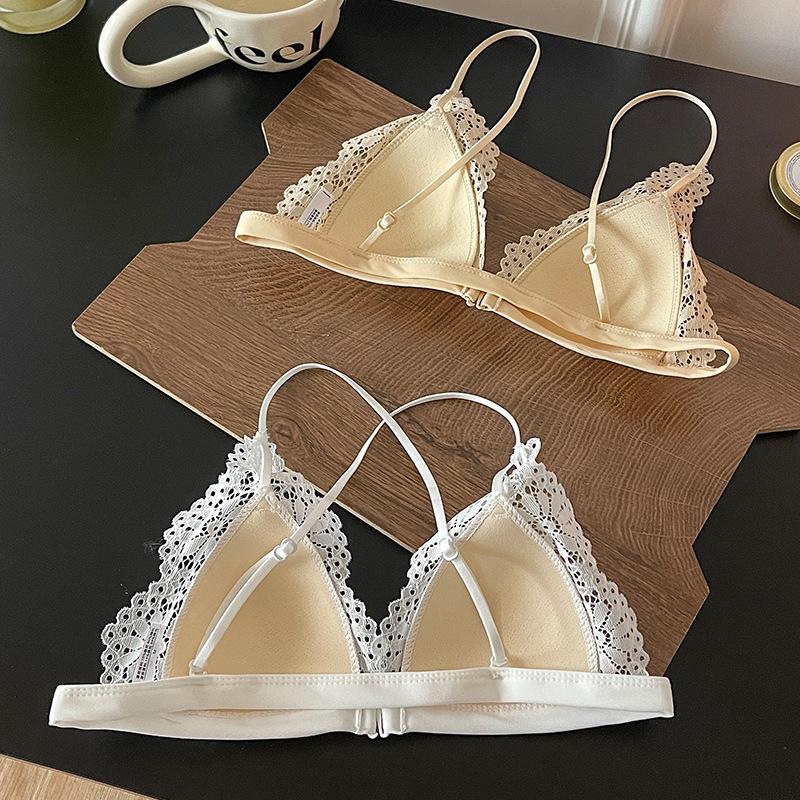 2204# Lightweight Wire-free Front Closure Bra: Breathable, Ultra-thin Cup for Young Girls with Small Chests - Perfect Summer Underwear