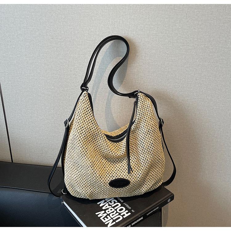 Spring and Summer New Woven Fashion Straw Bag Beach Bag Large Capacity Messenger Bag Texture Shoulder Bag