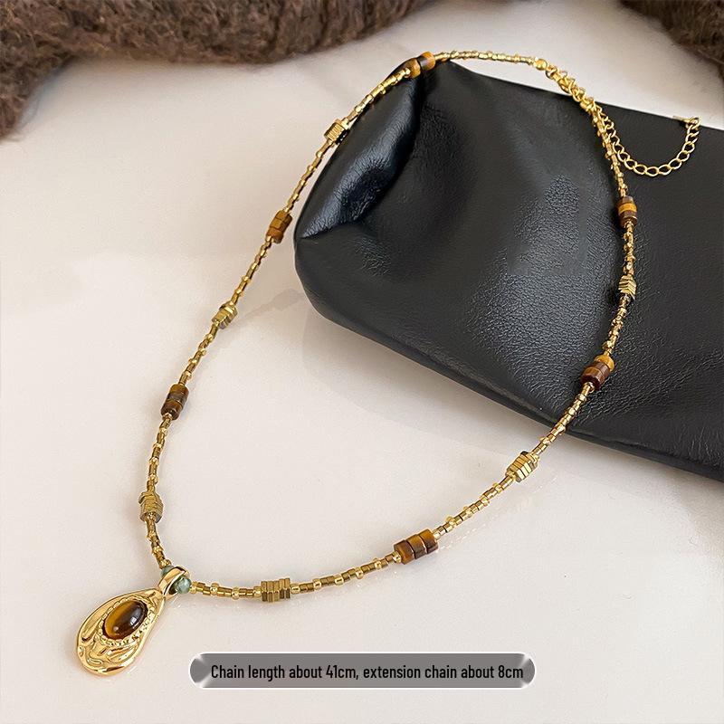 18k vergoldete Tigerauge Perlenanhänger Halskette - Retro Schlüsselbeinkette für Herbst/Winter.