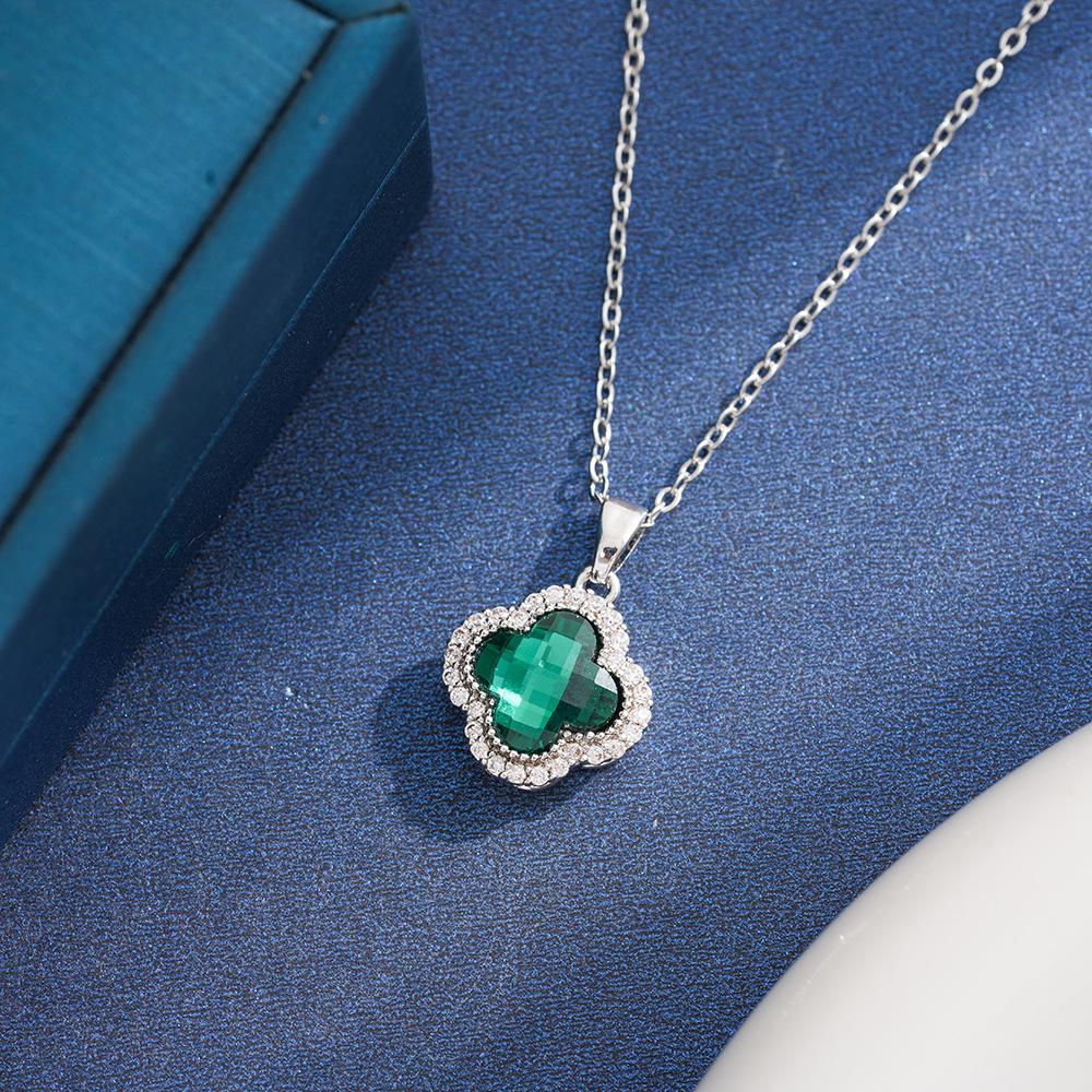 Micro-Inlaid Four-Leaf Clover Women s Necklace: Elegant, Luxurious, Trendy Jewelry Set