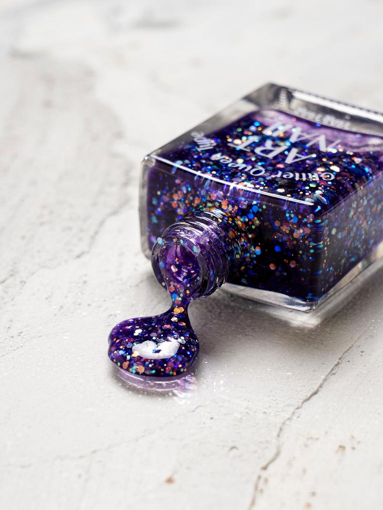 Glitter Queen Navy Ring Art Nail Polish 13ml