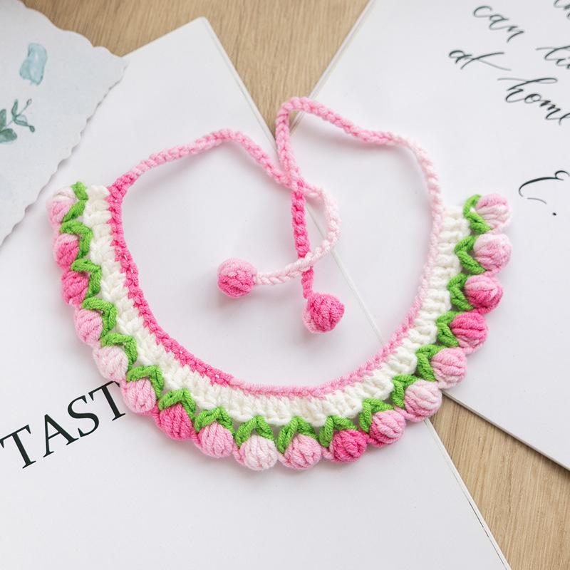 Hand-Knitted Snow White Pet Scarf for Cats and Dogs - Cute Photo Prop