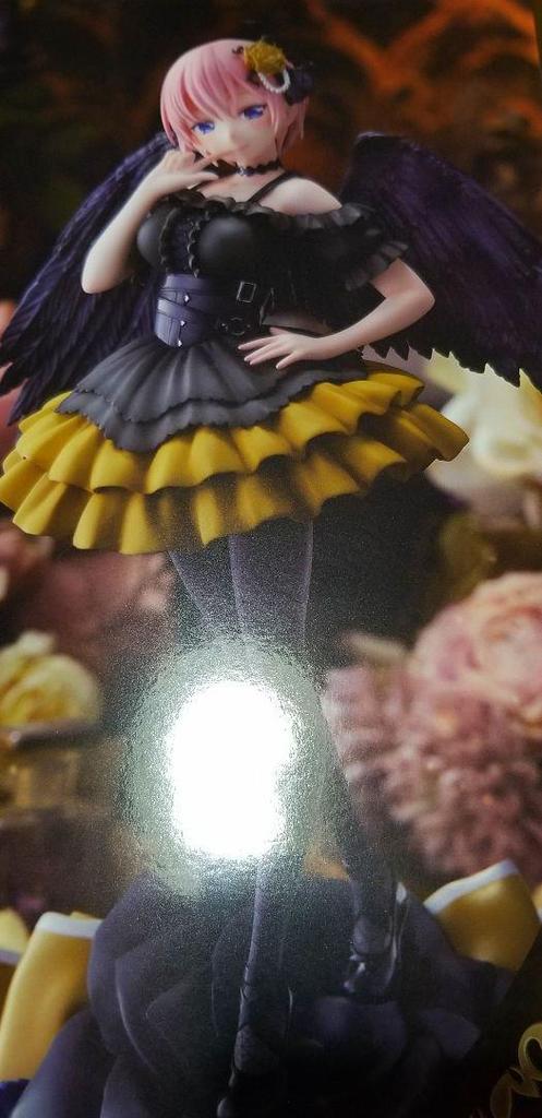 [USED] The Quintessential Quintuplets Nakano Ichika Fallen Angel Figure, Authentic