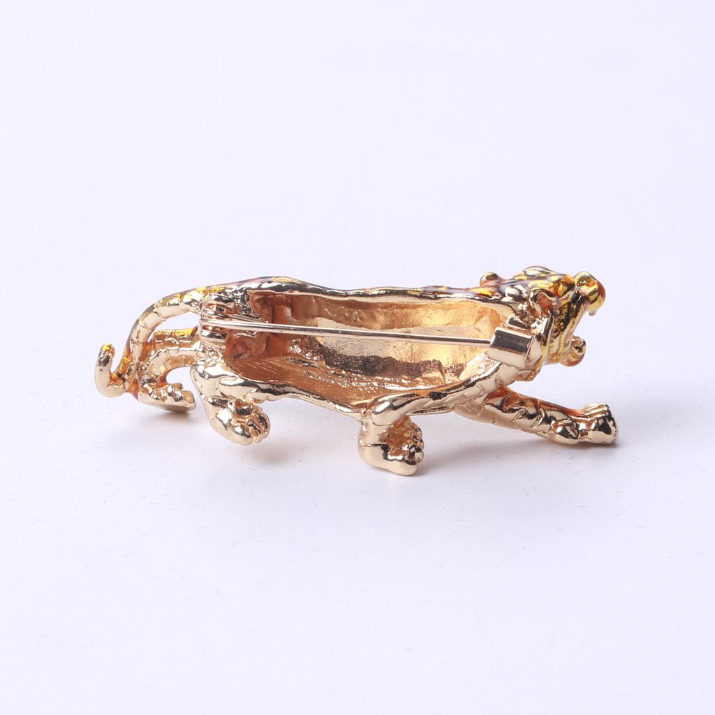 Oil Dripping Tiger Brooches for Women Unisex Animal Pins Banquet Party Backpack Gifts Jewelry Accessories