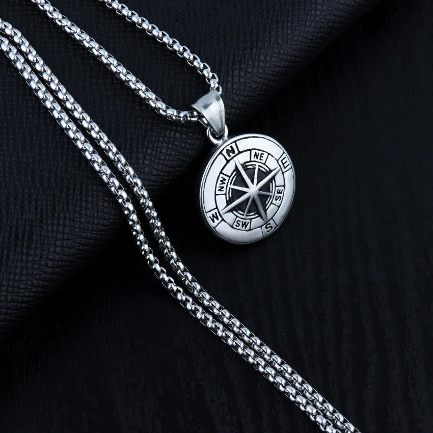 New Metal Compass Cast Necklace, Fashionable Titanium Alloy Pendant
