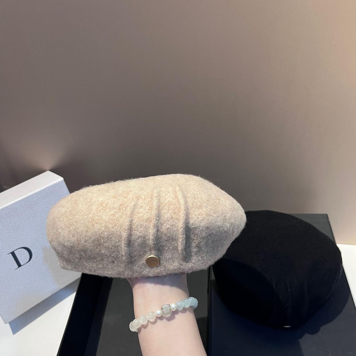 

Осень и зима новая шерстяная вертикальная беретка универсальная неправильной формы беретка уличная теплая омолаживающая шляпа художника Adult average size бежевый