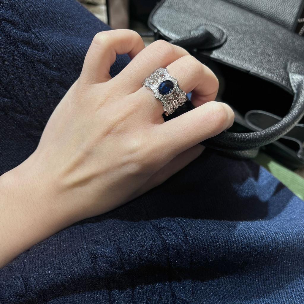 Italian Woven Gold Hollow Lace Two-Color Gold With Diamonds Blue Pointed Crystal Colored Treasure Ring Brati Counter With