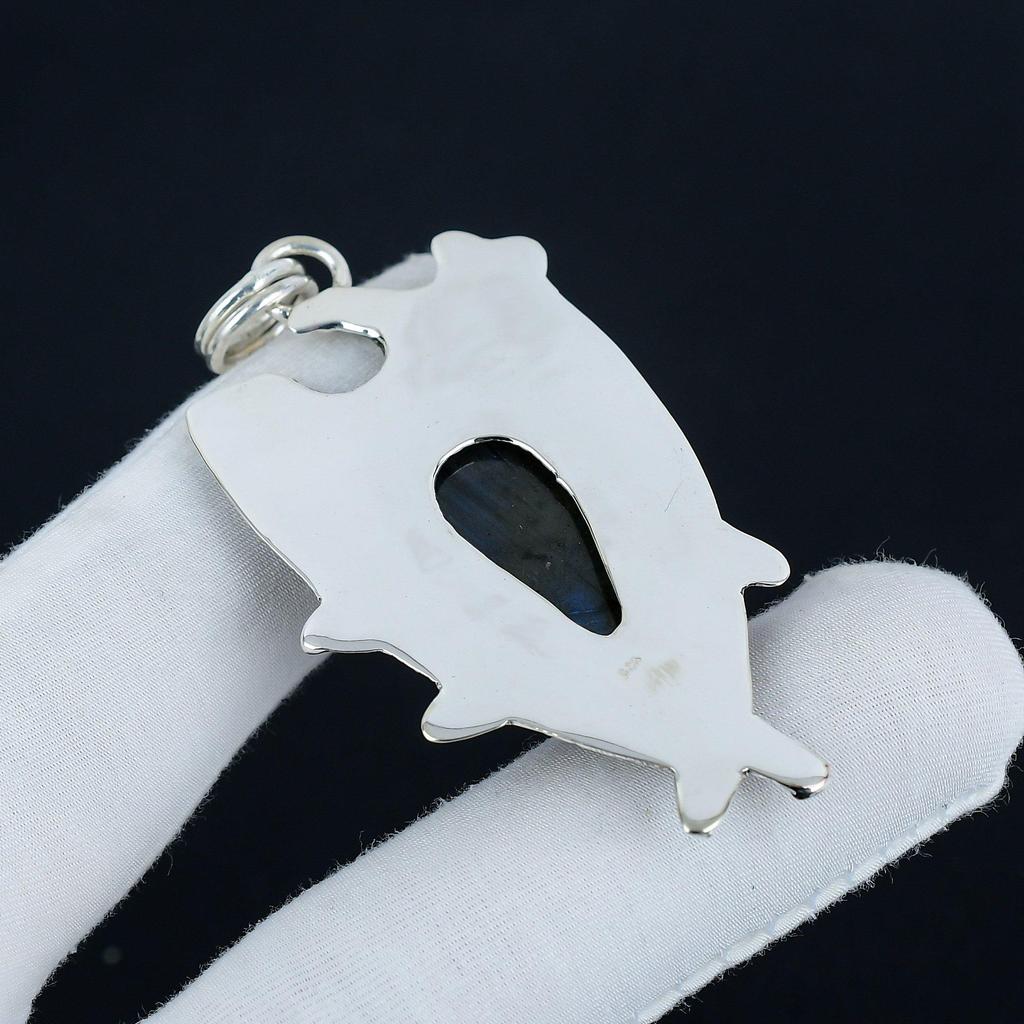 Natural Blue Flash Labradorite Gemstone Silver Pendant In 925 Sterling Silver- Handmade Design, Everyday Wear Jewelry, Unique Pendant Party Wear Gift