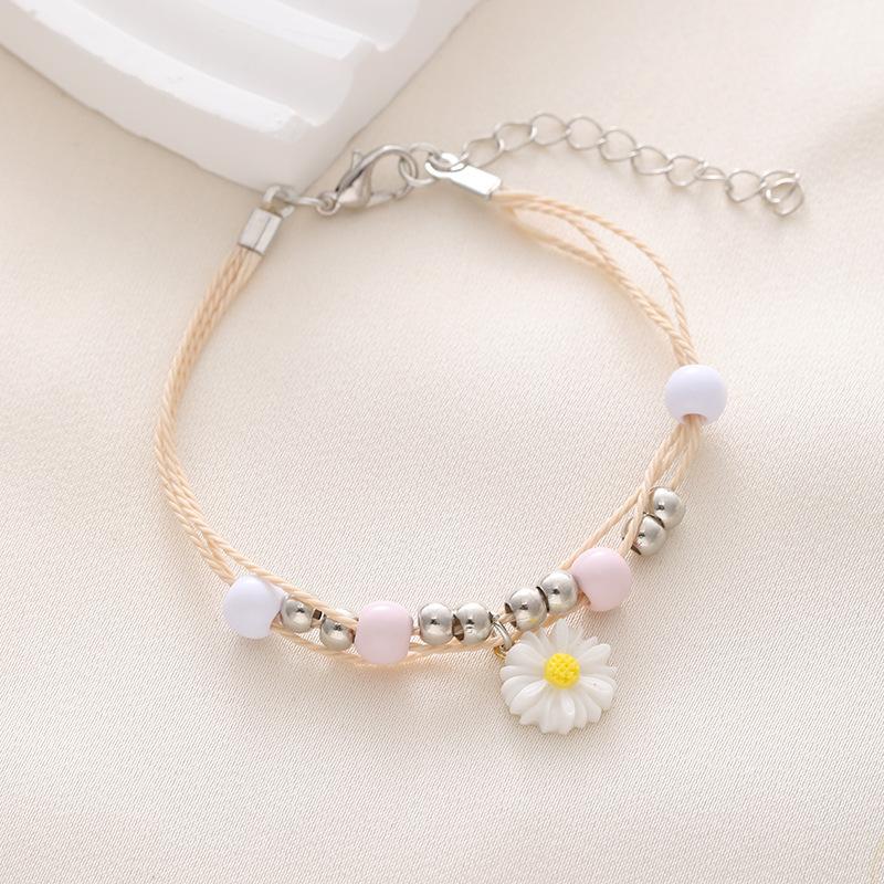 

Fresh Daisy Bracelet For Women Cute Simple Flower Hand Rope Versatile Student Gift Jewelry Accessory