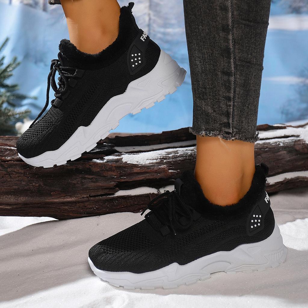 Sneakers/Stivali da Corsa Invernali Caldi da Donna Antiscivolo con Fodera in Peluche - Scarpe Slip-On Basse con Suola Ammortizzata in PVC - Tomaia in Tessuto Lavabile a Mano