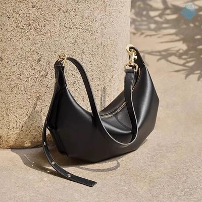 Premium Sense Large Capacity Pleated Armpit Bag Women's New Winter Popular Shoulder Bag Casual Messenger Dumpling Bag