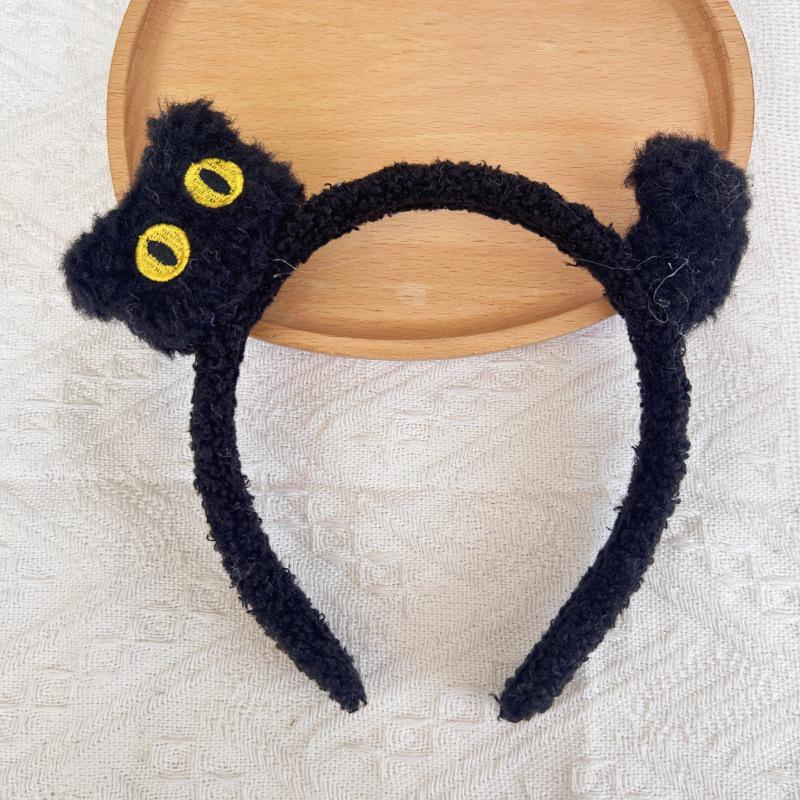 Cartoon Plush Headband: Cute Hair Accessory for Women & Kids, Perfect for Face Washing