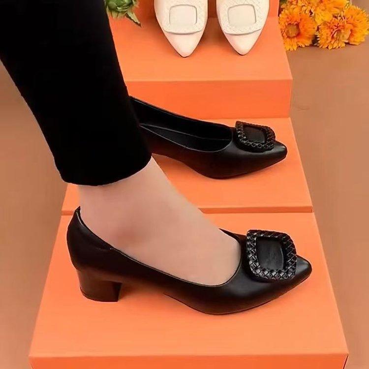 Autumn pointed thick heel single shoes New soft sole low heel soft leather shallow mouth small leather shoes