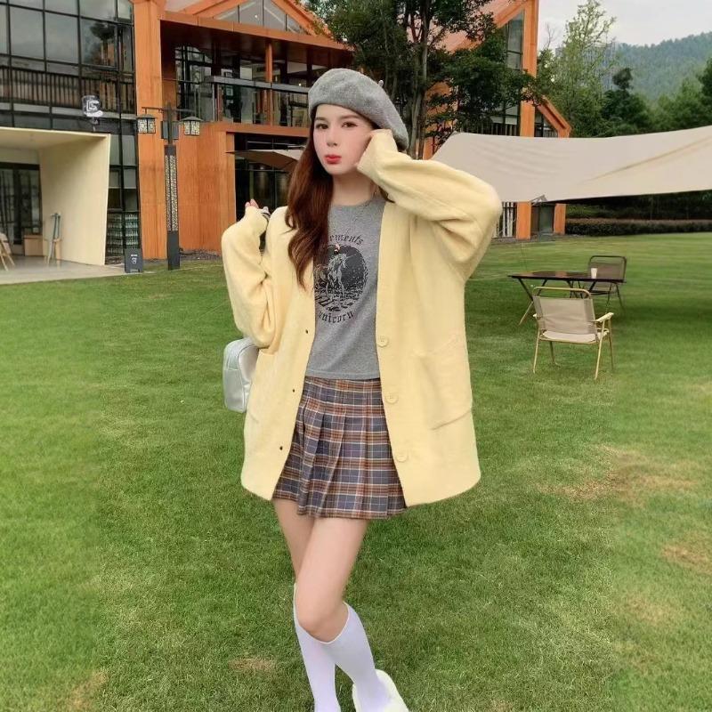 Lazy Wind Loose V-neck Knitted Cardigan Autumn and Winter Solid Color Versatile Cardigan Age-reducing Soft Sweater Jacket Women