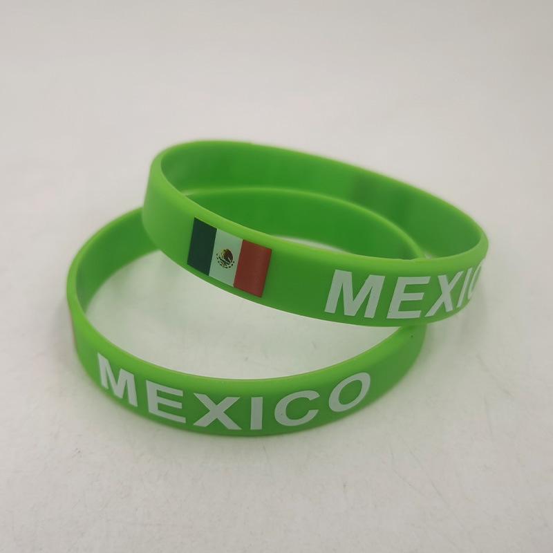 2026 World Cup Silicone Wristband: Mexico, USA, Canada Flags, Cheering Football Fan Accessory