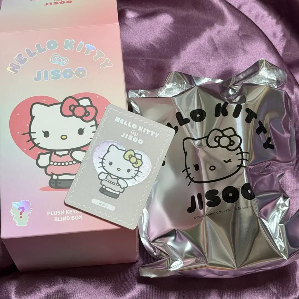 Hello Kitty Index Hello Kitty Flash Keyring Ivory