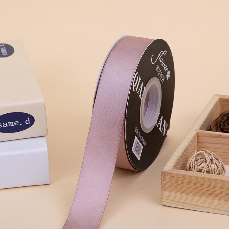 Customizable Light-Colored Double-Sided Polyester Ribbon for Florist and Gift Packaging