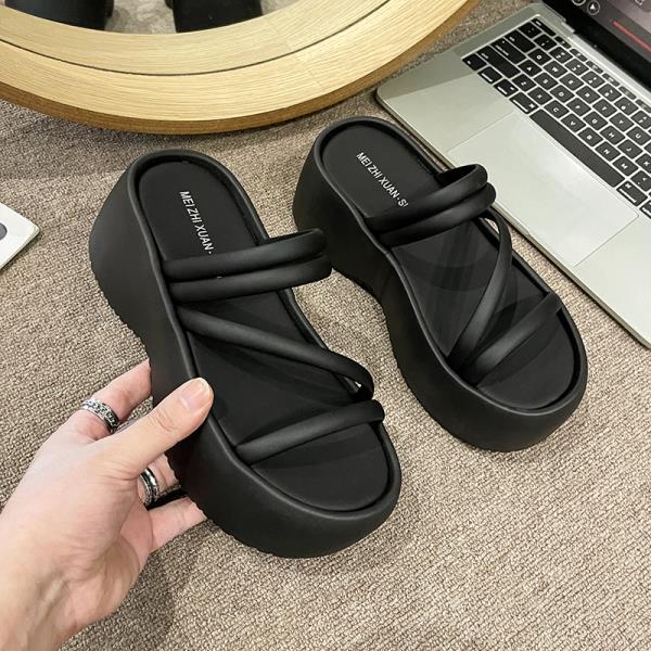 

Fashion Shoes Woman 2025 Slippers Summer Pantofle Shale Female Beach Platform New Sabot Genuine Leather Slides Women s Genuine Leather S 35