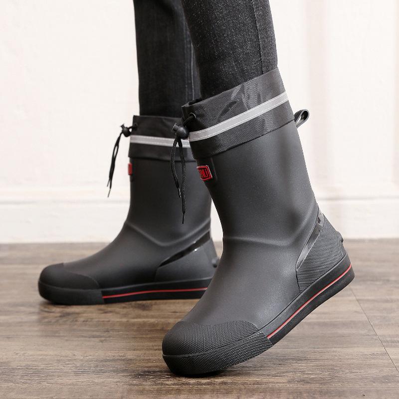 [One piece] Rain shoes men's short and medium non-slip waterproof shoes outdoor water boots warm fishing rain boots rubber shoes