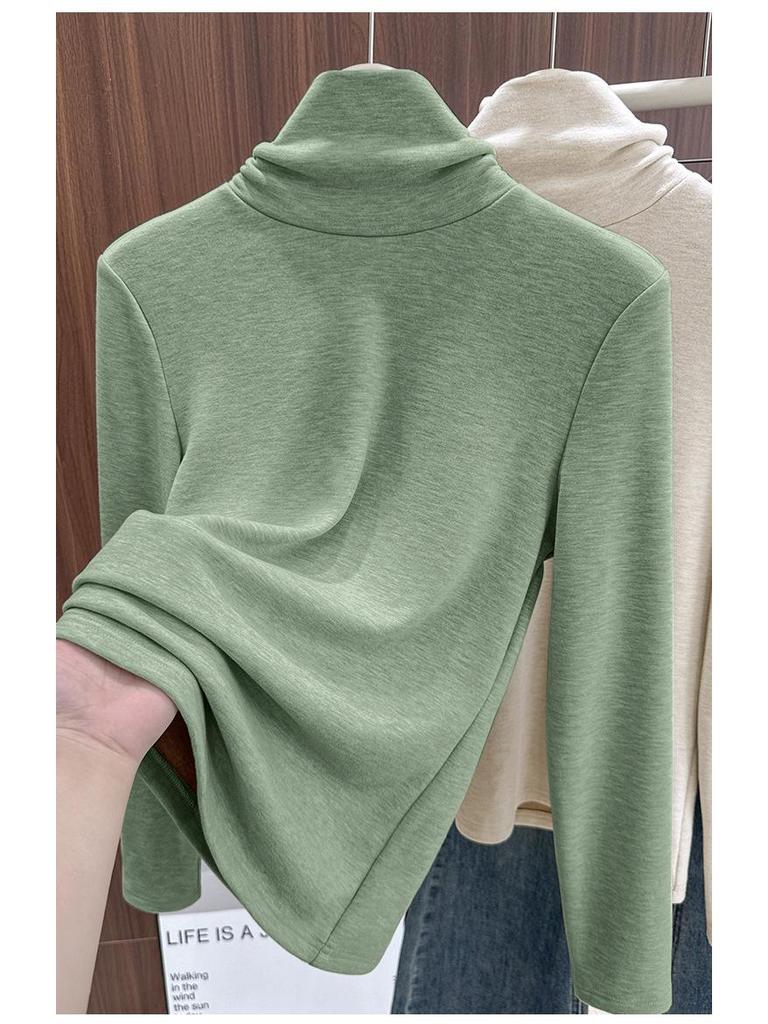 Women's Retro Velvet Turtleneck: Thickened Petite Korean Style Long Sleeve for Autumn/Winter 2026