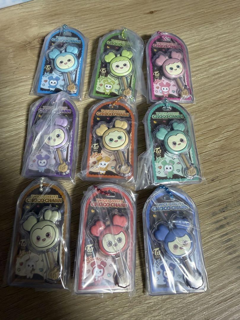 

[Б/У] TWICE LOVELYS Шоколадное печенье и шармы Полный набор