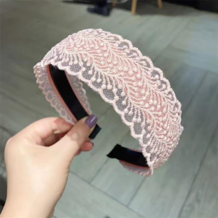 Korean New Vintage Lace Flower Hair Hoop Sweet Headband Temperament Wide Side Hairbands Girls Women Hollow Non Slip Headwear
