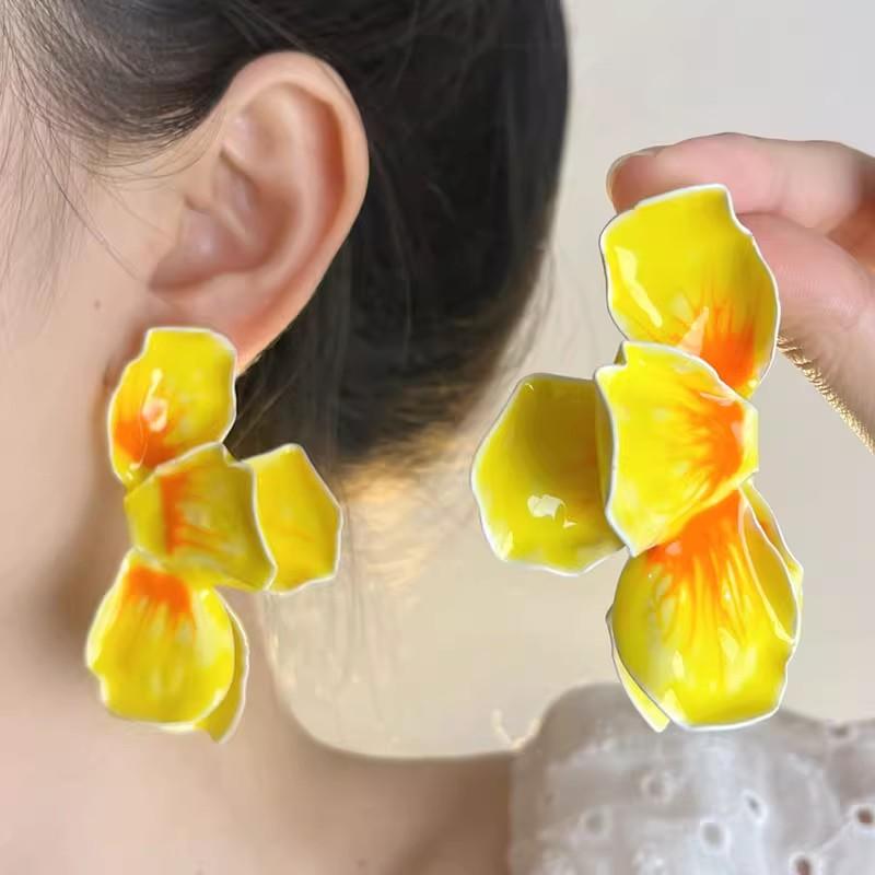Colorful Drop Glaze Flower Enamel Earrings for Women European and American Personality Exaggerated Romantic Jewelry Accessories