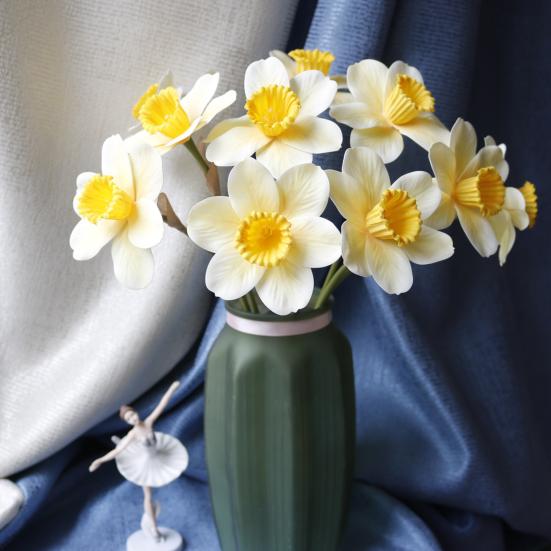Artificial Daffodil Flowers 14.9 Inches Faux Narcissus Flower Spring Fake Flower Arrangement for Home Wedding Indoor Decor
