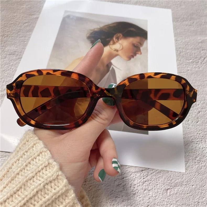 

2023 New Small Frame Sunglasses Outdoor Leisure for Men and Women Sun Glasses Classic Retro Lady Eyewear UV400 Oculos De Sol As shown in the figu
