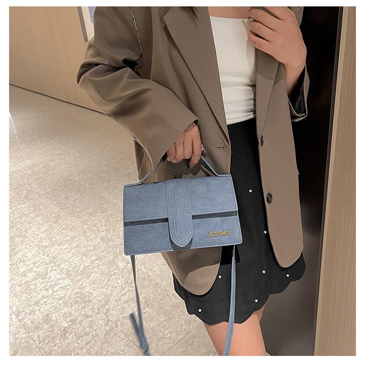 Nischdesign Dam Högkvalitativ Crossbody-väska - Stilfull, Mångsidig och Trendig Axelhandväska