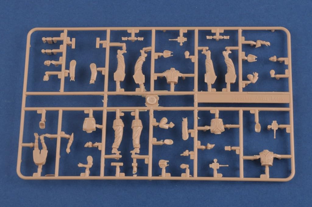 Hobby Boss Fighting Vehicle Series German Africa Corps Soldier Set Plastic Model 84410 1/35