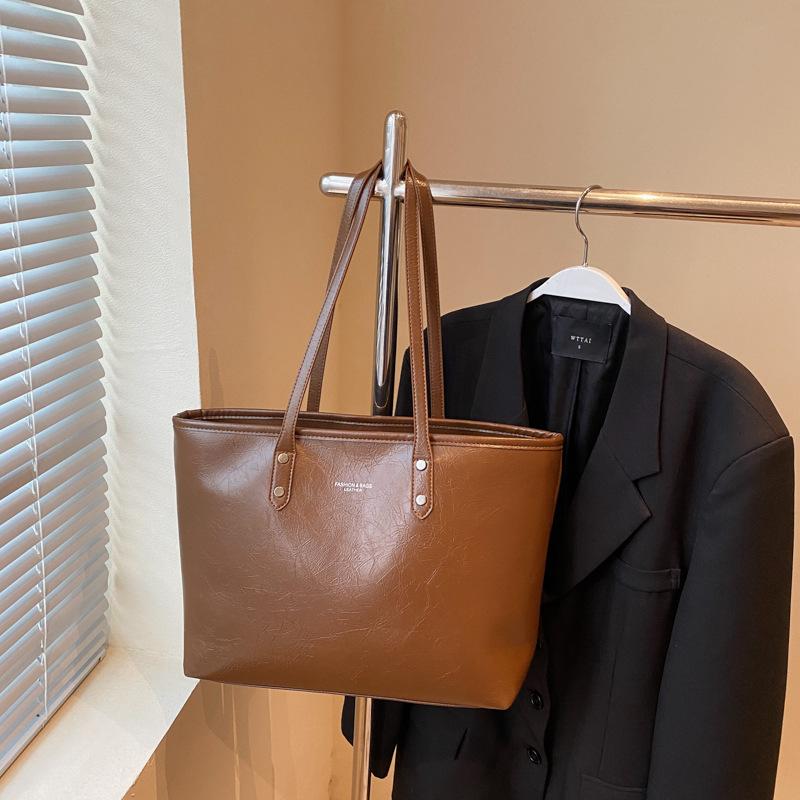 Einfache Tasche, Modische Pendler-Tragetasche, Studenten-Klassen-Schultertasche mit großer Kapazität