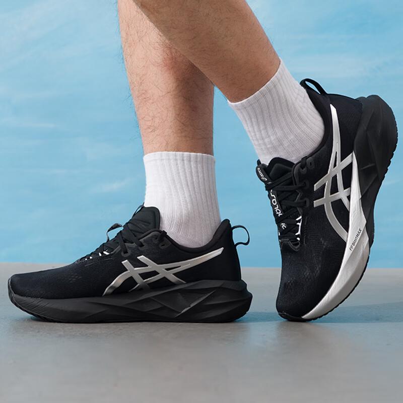 ASICS Men s NOVABLAST Running Shoes 1011C193-001 US 7.5