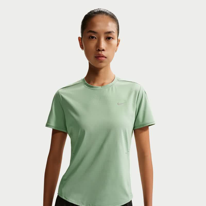 Nike Women's Round Neck Knit Top
