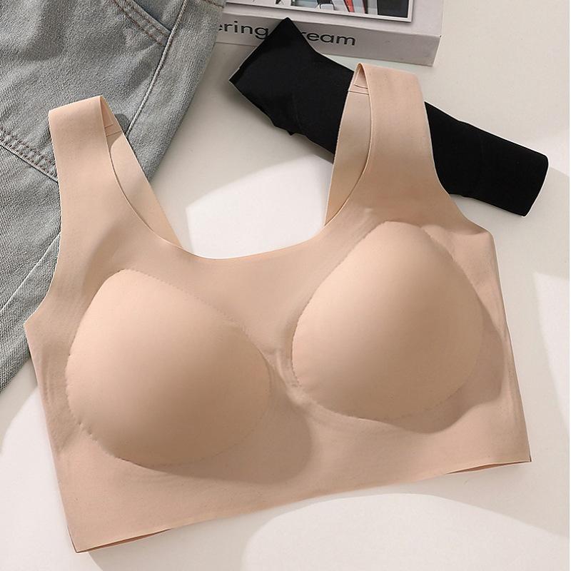 2025 Seamless Invisible Bra: Anti-Sagging, Side Support, Small Chest Gathering, Thin Vest Style with Beautiful Back Design.